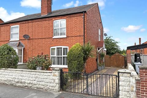 3 bedroom semi-detached house for sale, Massey Street, Newark