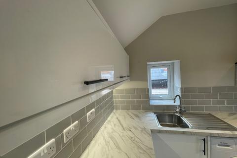2 bedroom flat to rent, Nottingham NG7