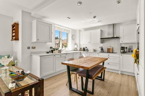 3 bedroom retirement property for sale, Siddington Park, Siddington, Cirencester, GL7