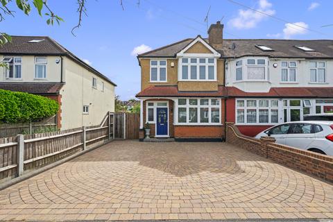 Sandringham Road, Worcester Park KT4