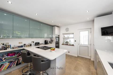 undefined, Tonbridge