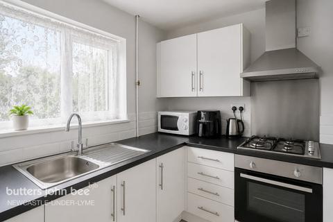 2 bedroom semi-detached house for sale, Oliver Road, Stoke-On-Trent