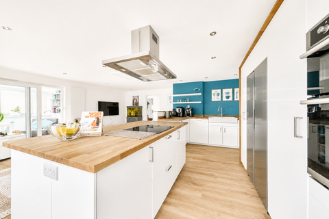 4 bedroom detached bungalow for sale, Upper Highfield, Sidmouth EX10