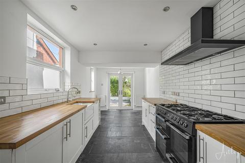 3 bedroom terraced house for sale, Newton Road, Newton, Swansea