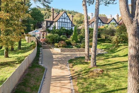 4 bedroom detached house for sale, Moorcourt Close, Sidmouth