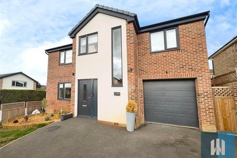 4 bedroom detached house for sale, Kings Head Road, Mirfield, WF14