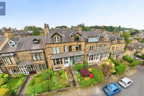 Terraced house - Highgate, Heaton, Bradford, BD9 5PU