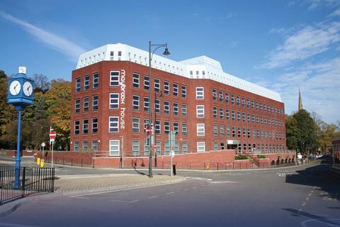 Office to rent, Queensway Halesowen B63 4AH