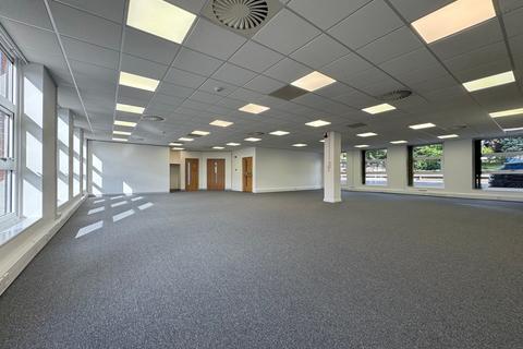 Office to rent, Queensway Halesowen B63 4AH