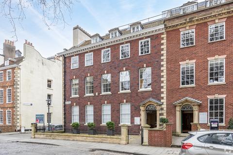 Office to rent, 10 Queen Sq Bristol BS1 4NT
