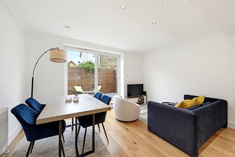 Bishops Road, Hanwell, London, W7
