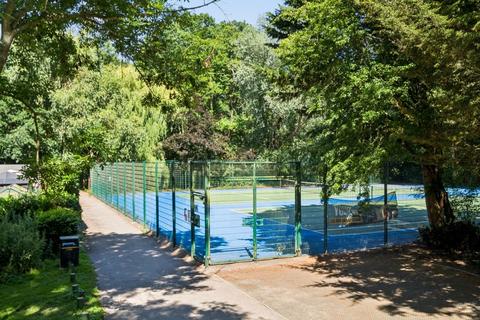 2 bedroom maisonette for sale, Milton Road, Ickenham, Middlesex, UB10