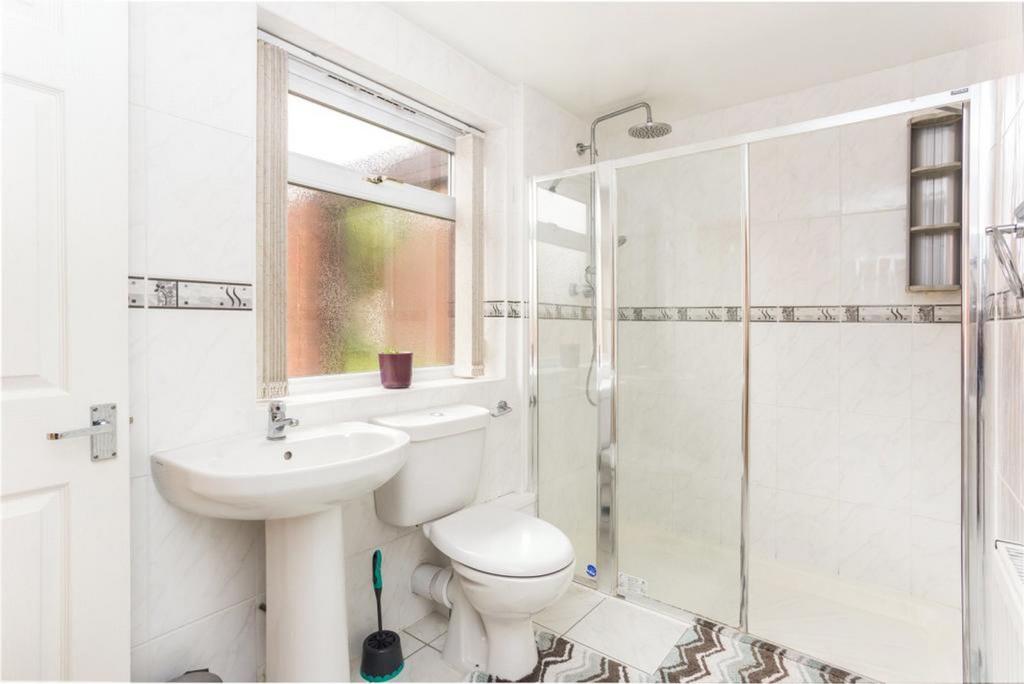 School Lane, Chapel House, WN8 – pohled 5