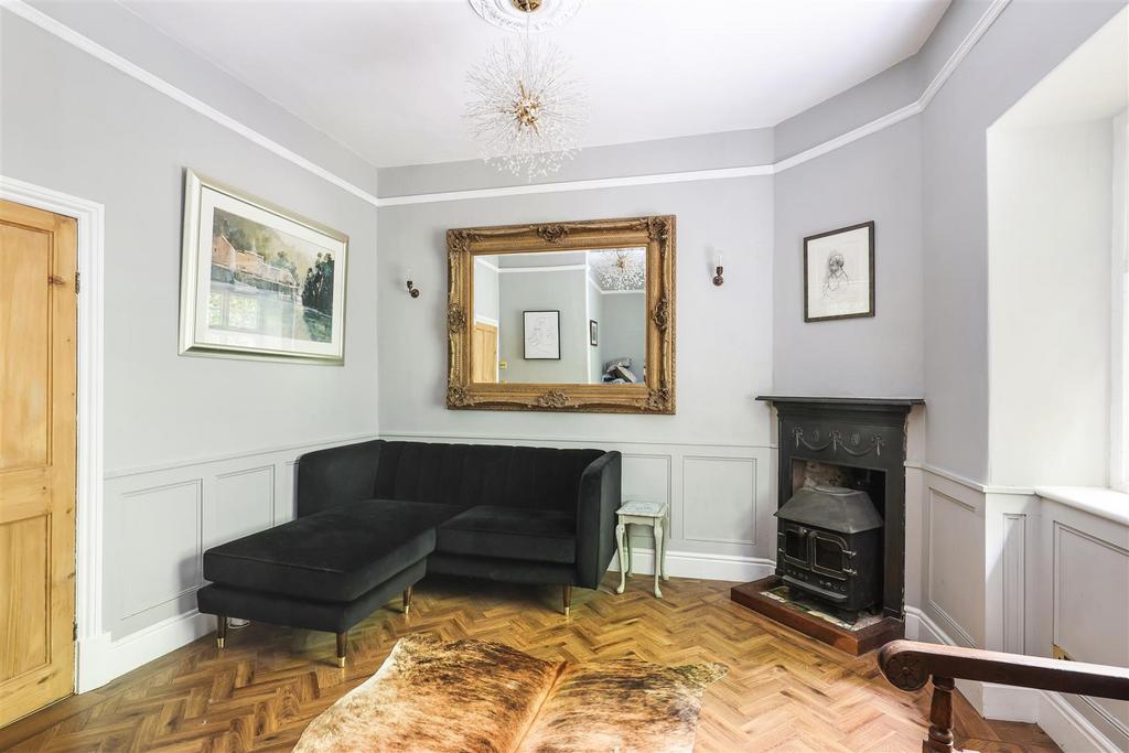 Living room, fireplace