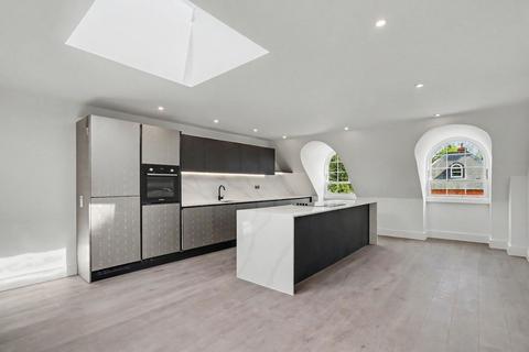undefined, 32 Green Lane, Cobham, KT11