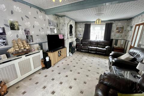 2 bedroom terraced house for sale, Selby Crescent, Darlington
