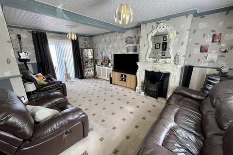 2 bedroom terraced house for sale, Selby Crescent, Darlington