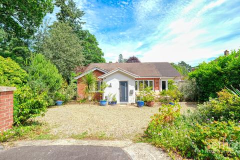 2 bedroom detached bungalow for sale, Thunder Lane, Norwich, Norfolk
