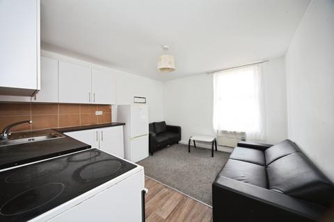 1 bedroom flat for sale, Cardigan Street, Luton