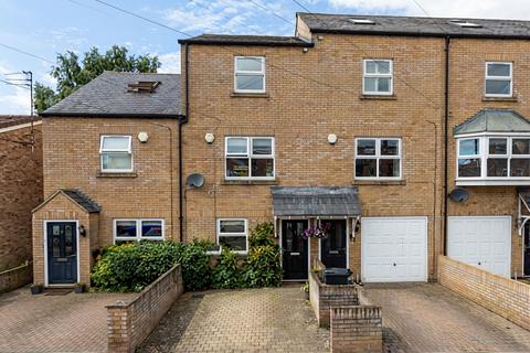 Townhouse - Promenade Row, St. Benedicts Road, York, YO23