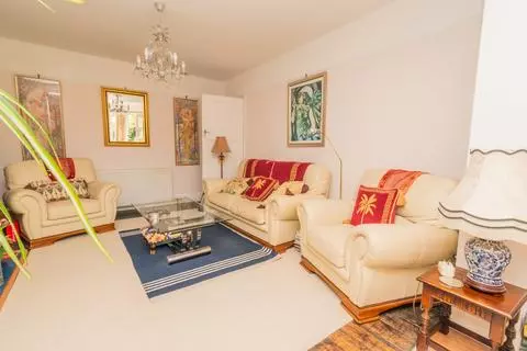 3 bedroom semi-detached house for sale – pohled 5