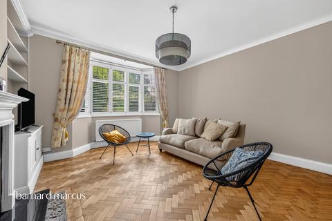 4 bedroom detached house for sale, Whitgift Avenue, South Croydon