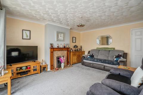 2 bedroom semi-detached house for sale, Hawkewood Avenue, Waterlooville, Hampshire, PO7