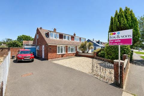 3 bedroom bungalow for sale, Carisbrooke Road, Gosport