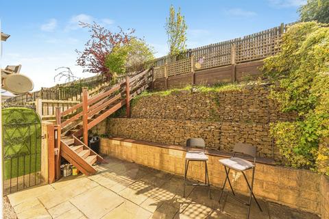 3 bedroom terraced house for sale, Greenfield View, Batley
