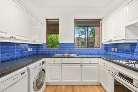 2 bedroom apartment for sale, Stroudwater Park, Weybridge, KT13