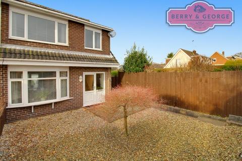 undefined, Chambers Lane, Mynydd Isa CH7