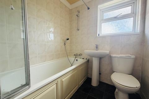 4 bedroom semi-detached house for sale, Baytree Avenue, Sketty, Swansea