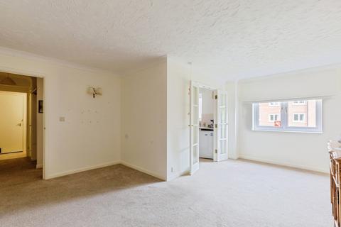 1 bedroom apartment for sale, Swan Court, Stratford-upon-Avon CV37