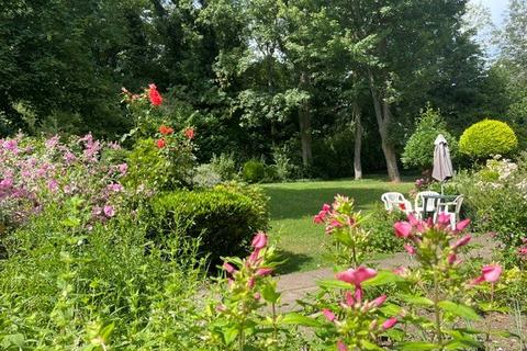 undefined, Dingles Court, Pinner HA5