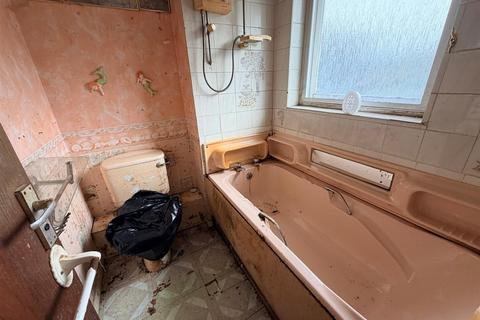 Studio for sale, Drake Close, SOUTH SHIELDS