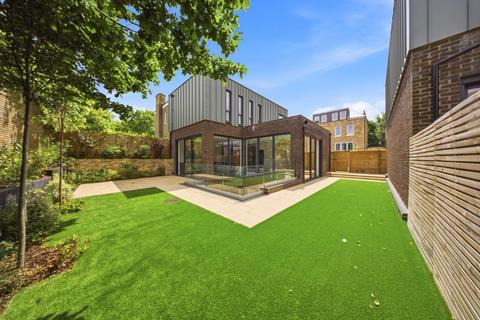 undefined, Castlebar Hill, Ealing, W5