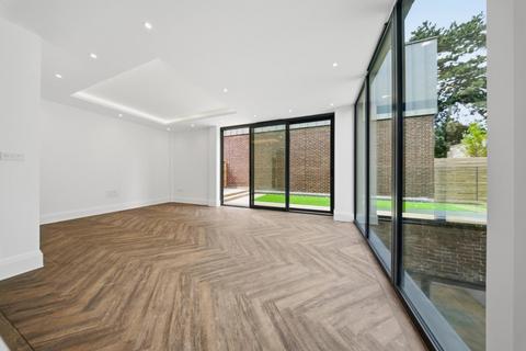 undefined, Castlebar Hill, Ealing, W5