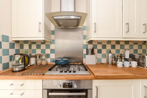 3 bedroom semi-detached house for sale, Monson Road, Redhill RH1