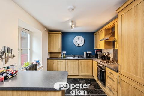 2 bedroom flat for sale, Meadow Bank, Llandarcy, NEATH