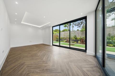 undefined, Castlebar Hill, Ealing, W5