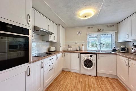 2 bedroom park home for sale, North End, Cummings Hall Lane, Noak Hill, Romford