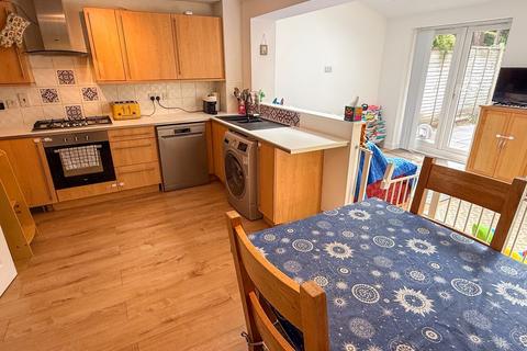 undefined, Mandarin Drive, Newbury, RG14