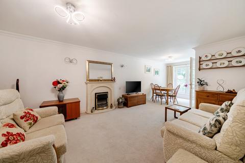 2 bedroom flat for sale, Cadogan Court, Fleet GU51