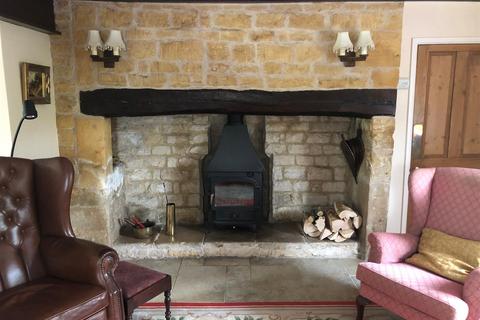 3 bedroom detached house for sale, Newtown, Toddington GL54