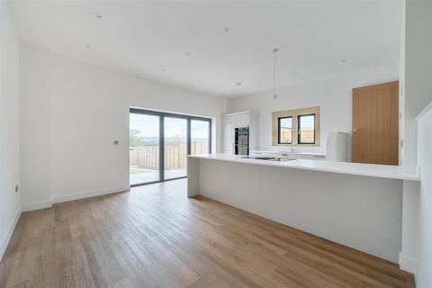 3 bedroom semi-detached house for sale, Toddington GL54