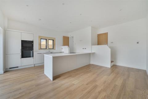 3 bedroom semi-detached house for sale, Toddington GL54