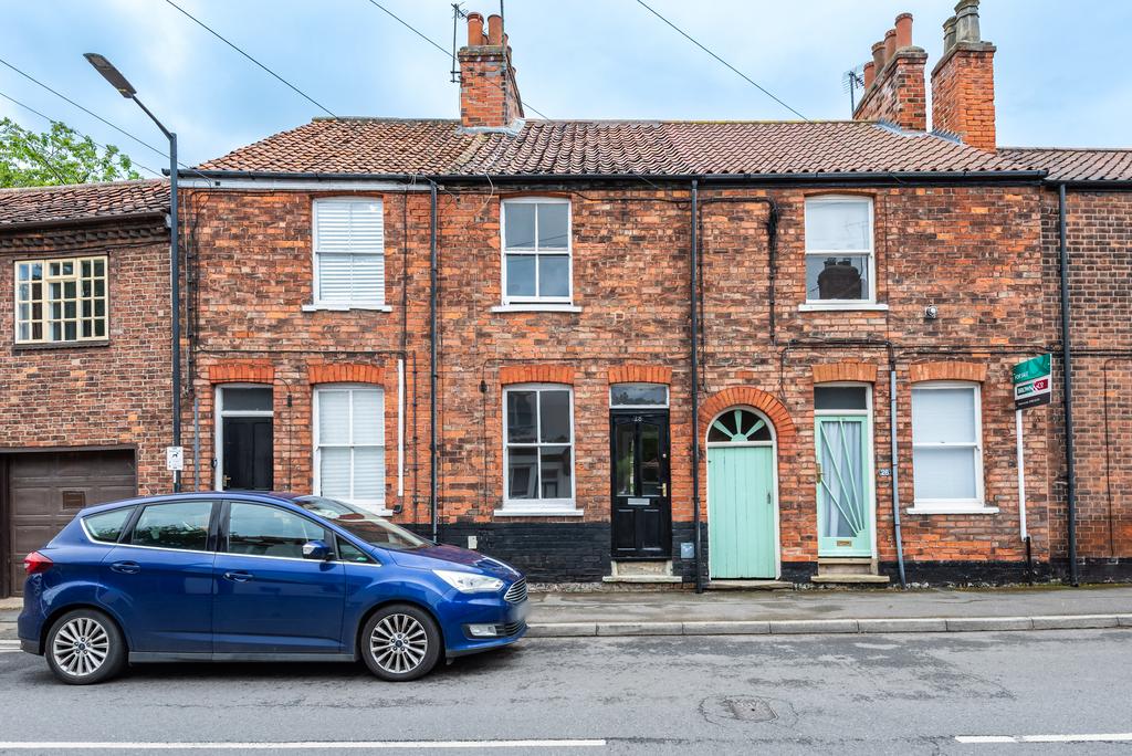 2 bedroom terraced house for sale