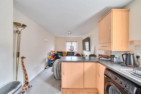 undefined, Gladfield Square, Stroud GL5