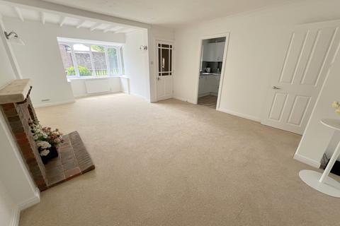2 bedroom semi-detached bungalow for sale, Stratford Place, Lymington, Hampshire. SO41 9TL