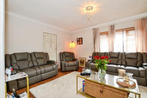 3 bedroom semi-detached house for sale, Springfield Gardens, Ruislip, HA4